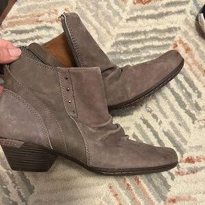 Elegant Women's Taupe Ankle Booties